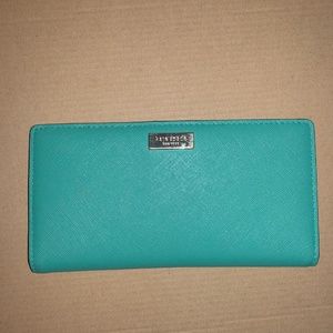 Kate Spade Laurel Way Wallet